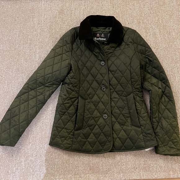 Barbour Quilted Jacket in Dark Green - Picture 1 of 6